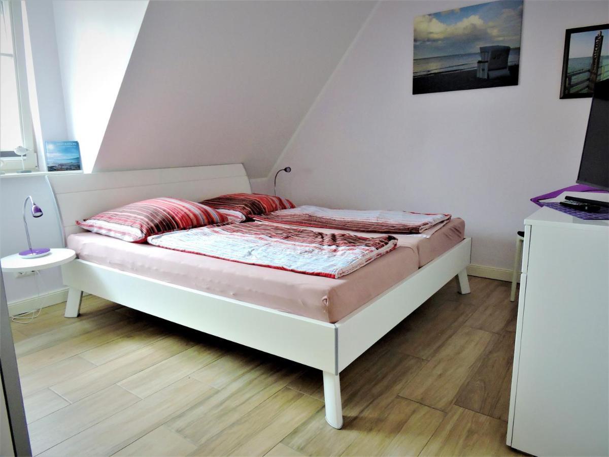 Neue Reihe 28 - Wohnung Wolke 7 징스트 외부 사진